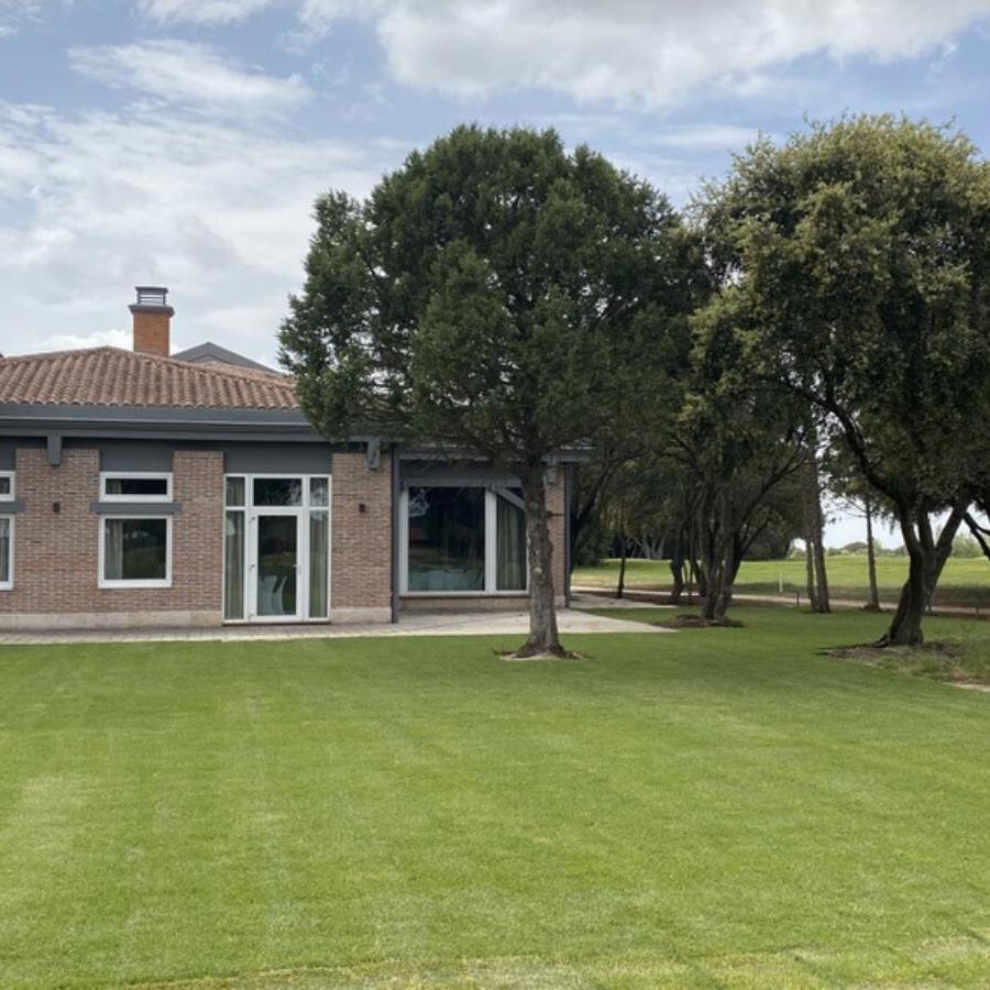 Fuente Cárdena / Casa 1